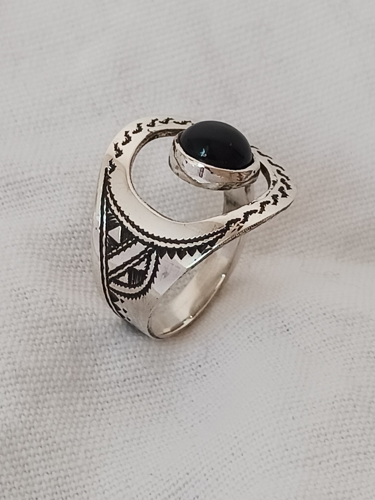 Bague touareg en argent massif