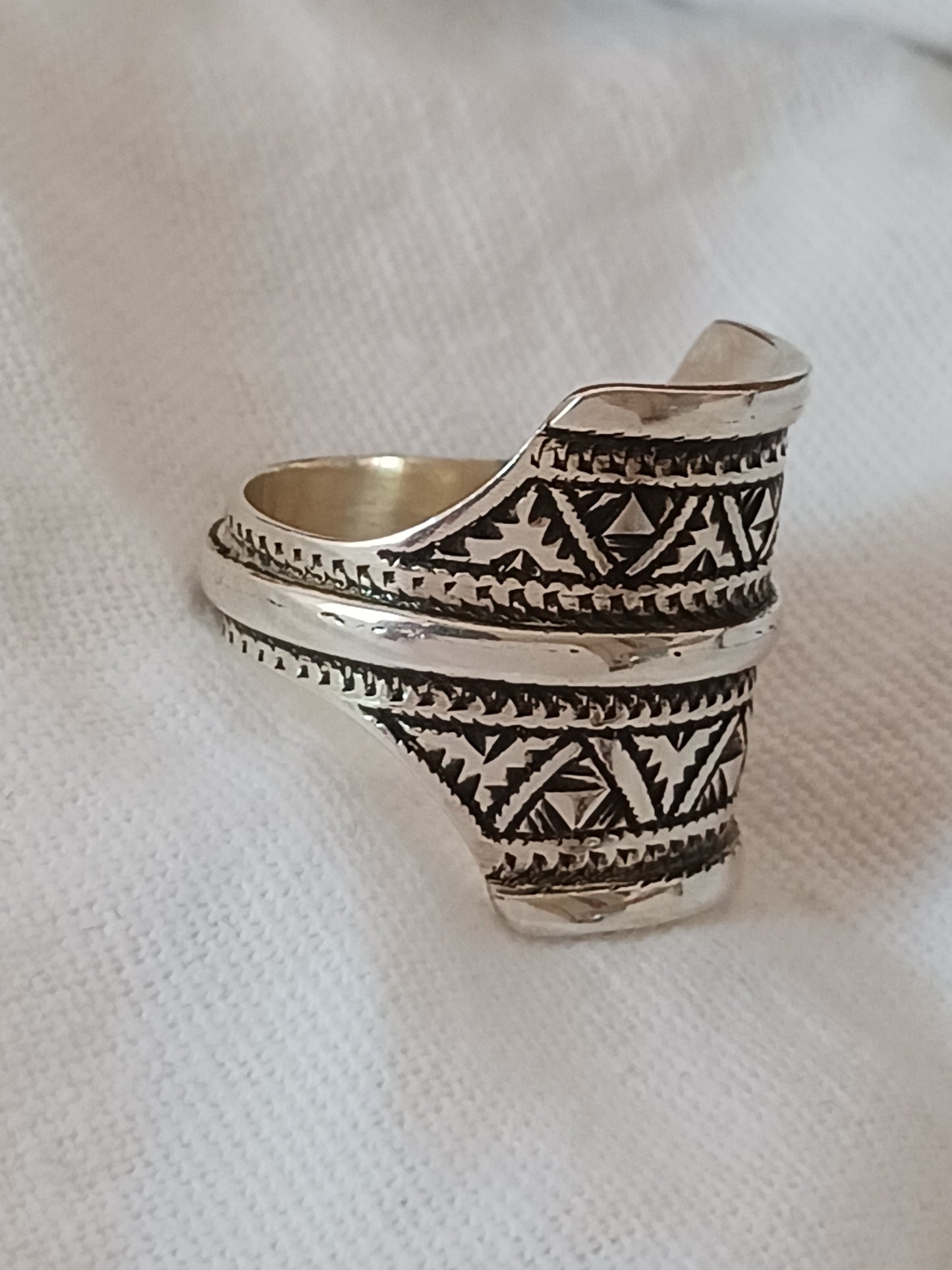 Bague touareg en argent massif