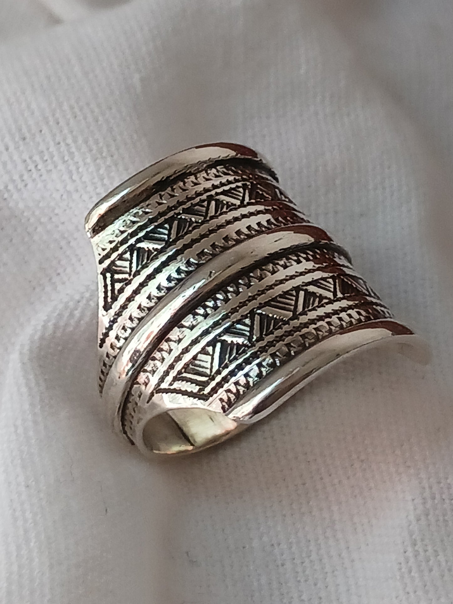 Bague touareg en argent massif
