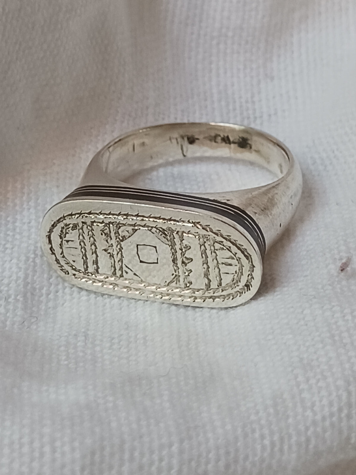 Bague touareg en argent massif