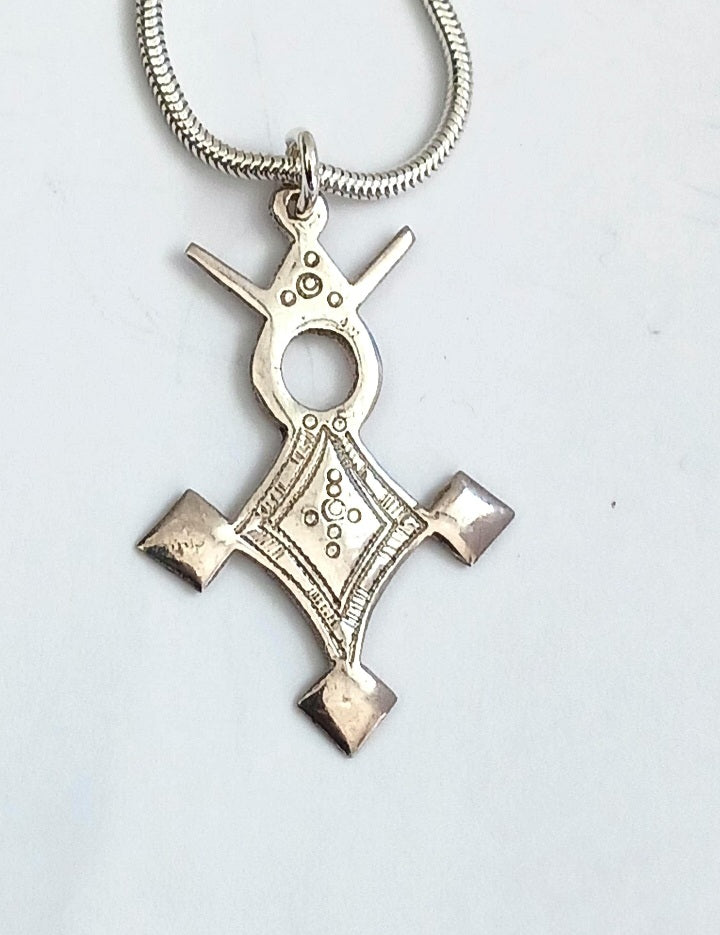 Collier Croix touareg en argent massif
