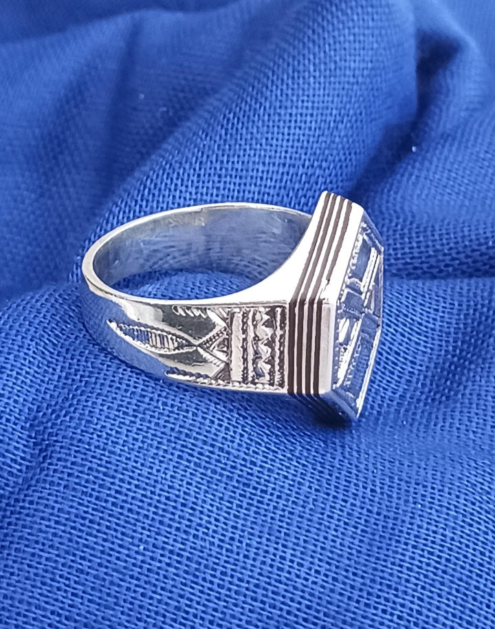 Bague touareg en argent massif