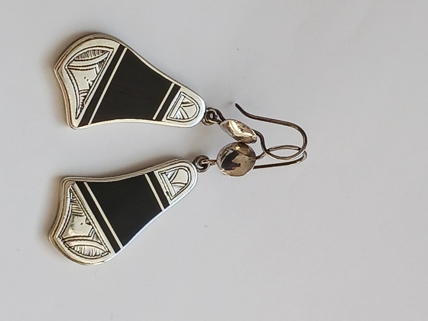Boucles d'oreilles d'inspiration touarègue