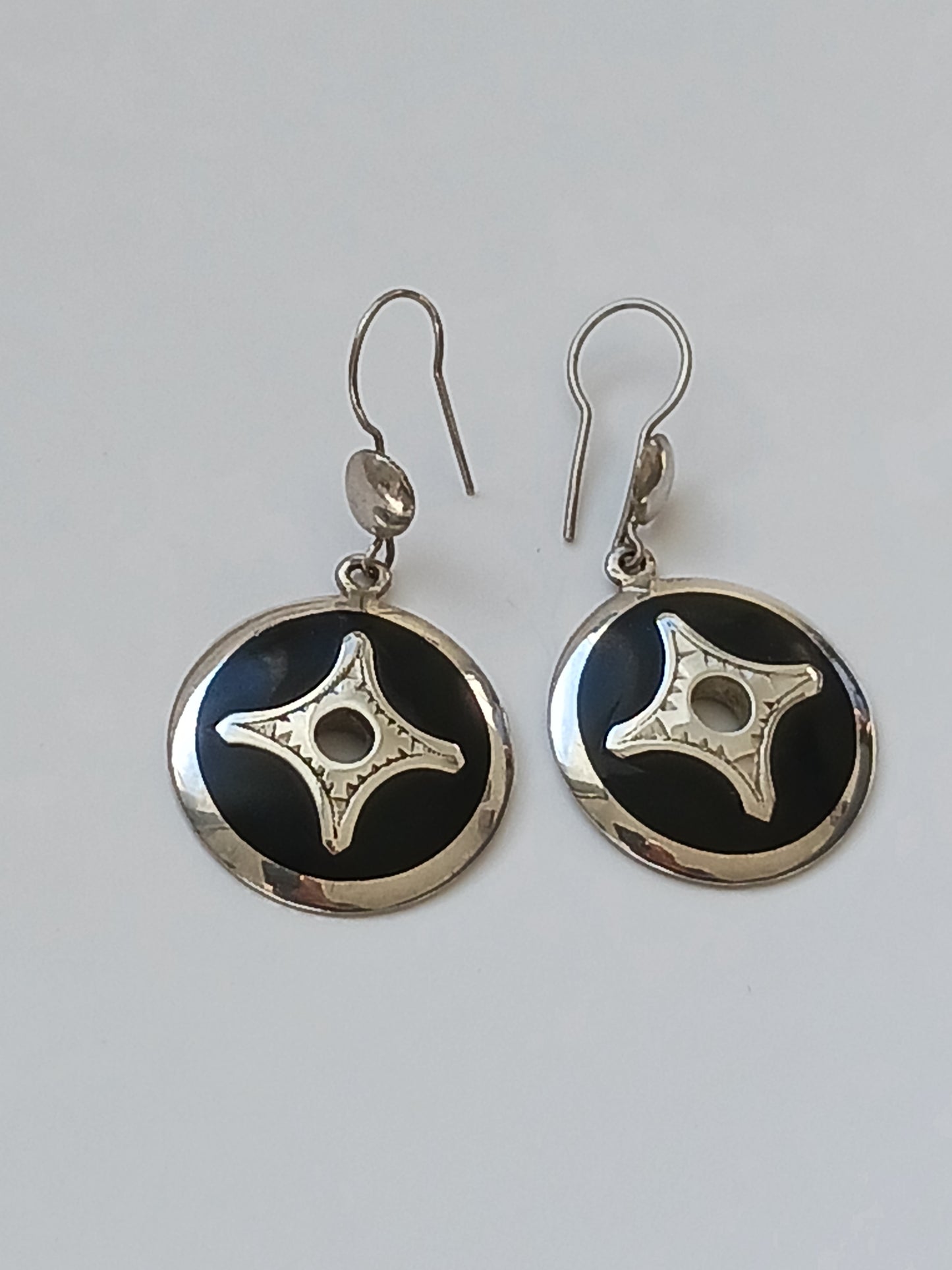 Boucles d'oreilles d'inspiration touarègue