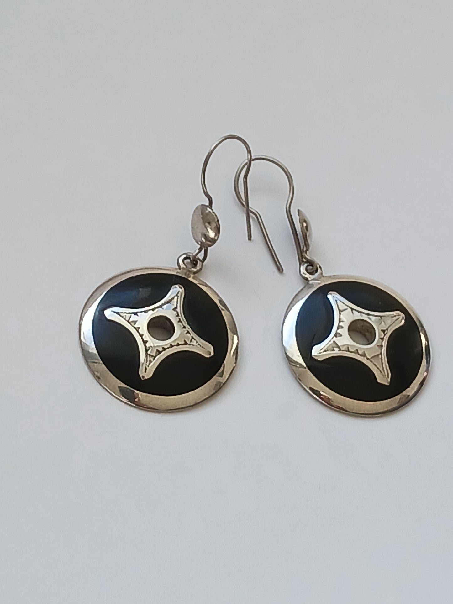 Boucles d'oreilles d'inspiration touarègue