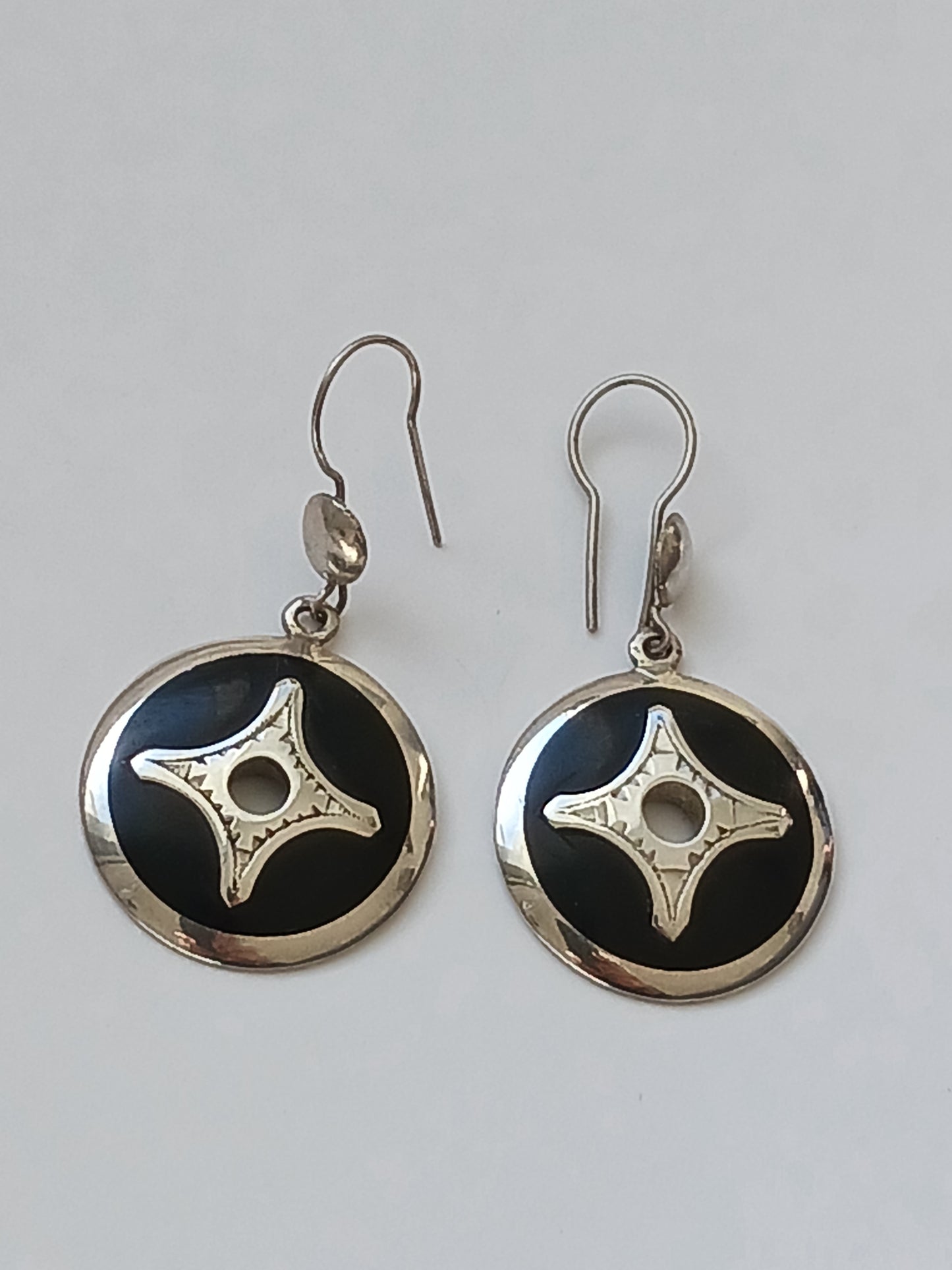 Boucles d'oreilles d'inspiration touarègue