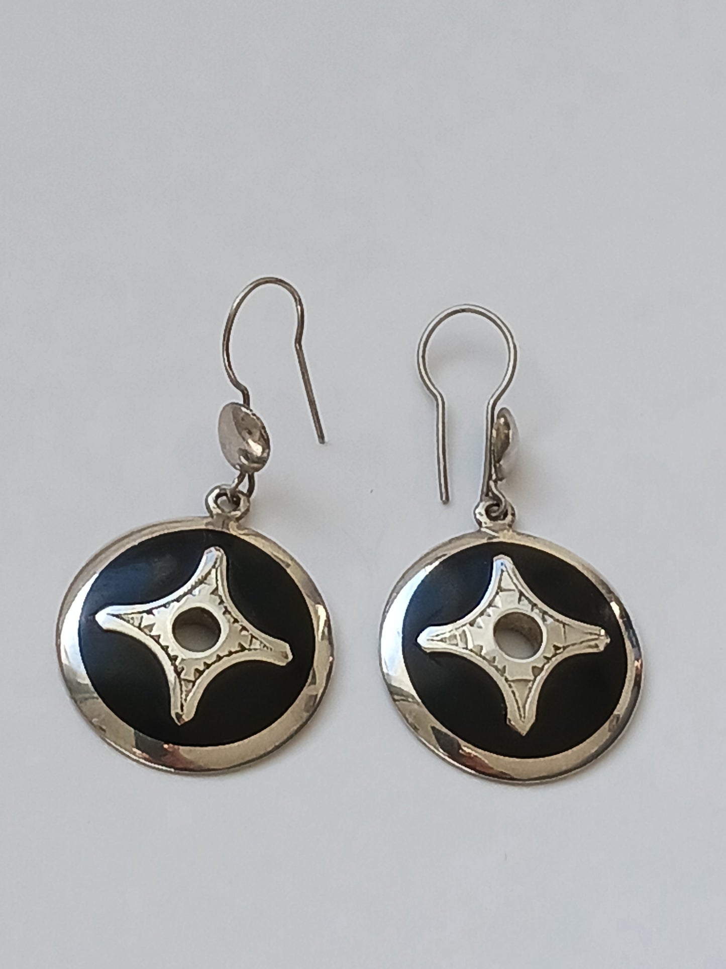 Boucles d'oreilles d'inspiration touarègue
