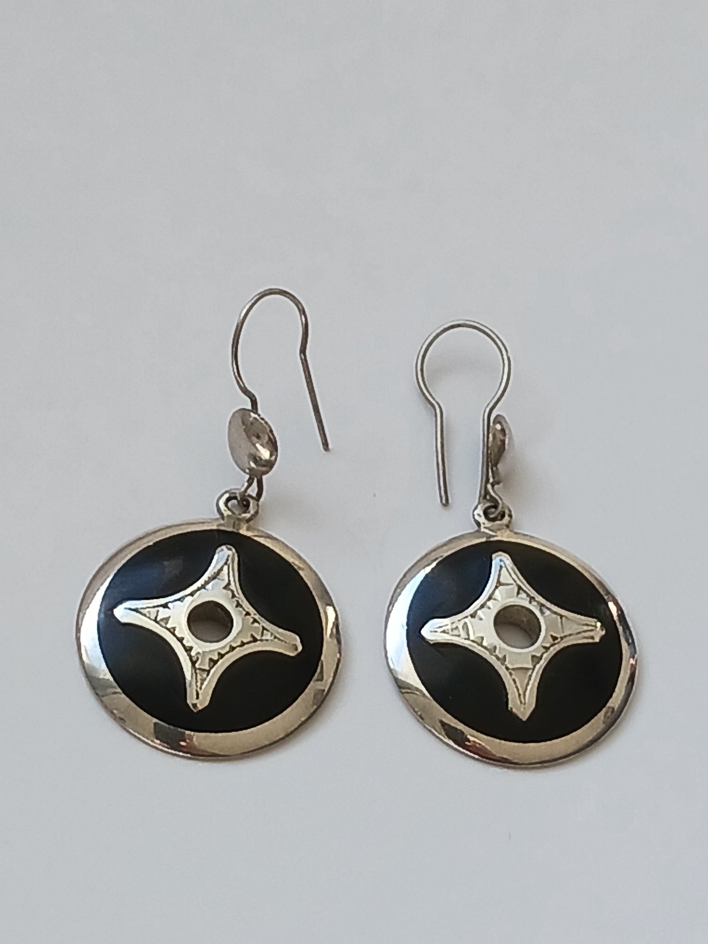 Boucles d'oreilles d'inspiration touarègue