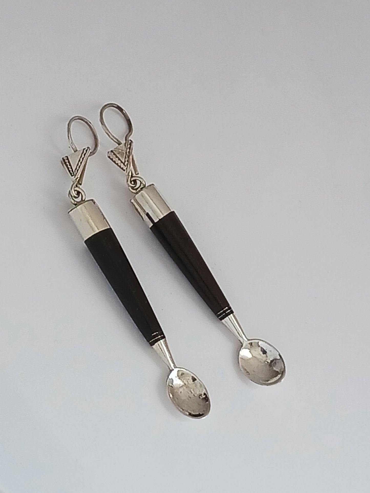 Boucles d'oreilles d'inspiration touarègue, Louche touareg