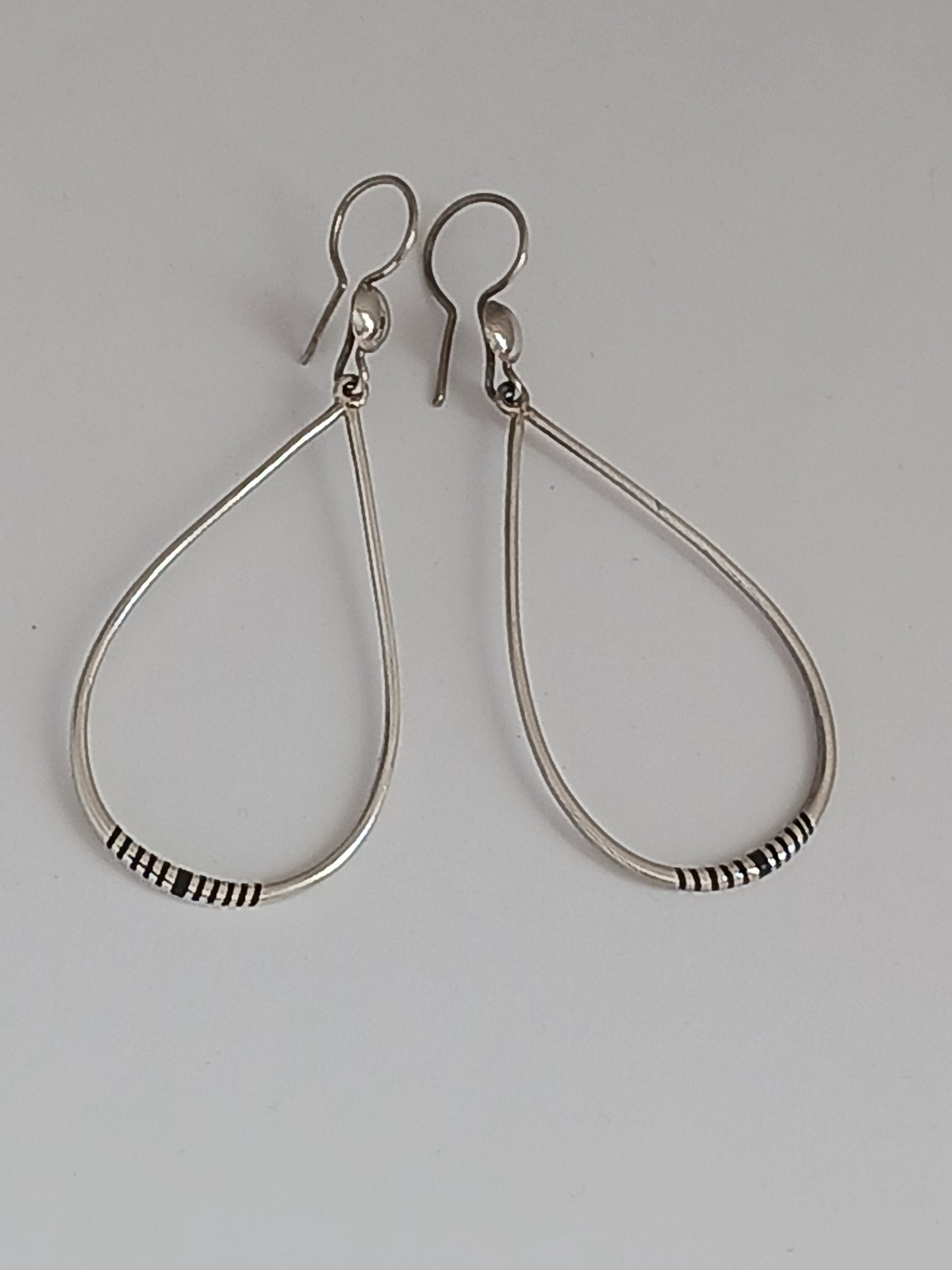 Boucles d'oreilles d'inspiration touarègue