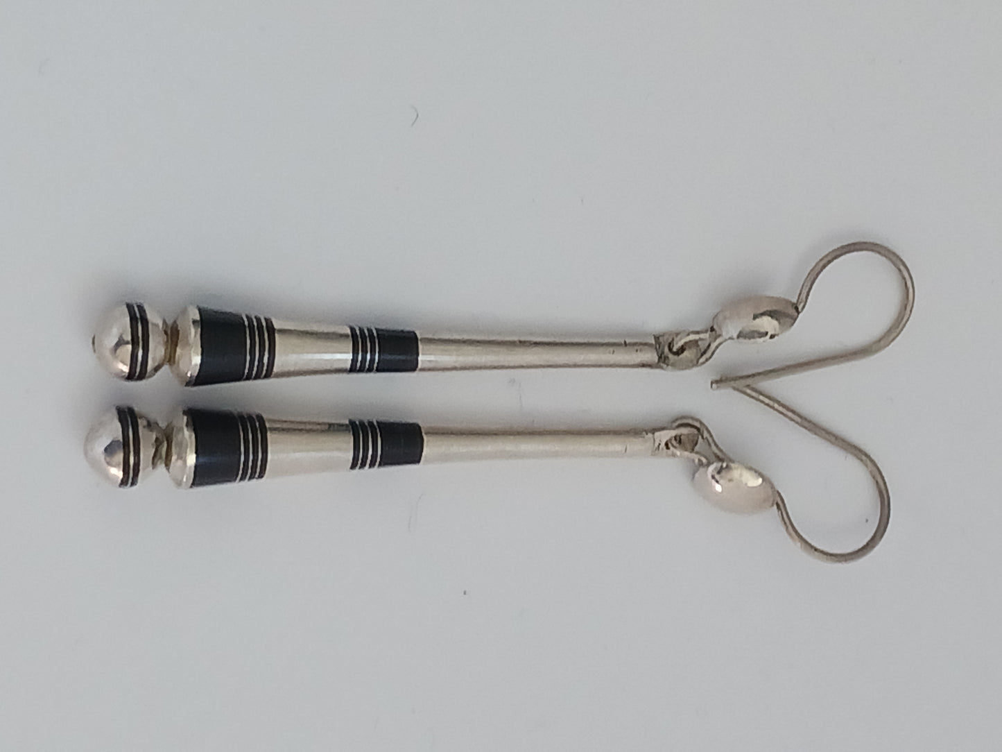 Boucles d'oreilles touareg en argent massif et bois d'ébène