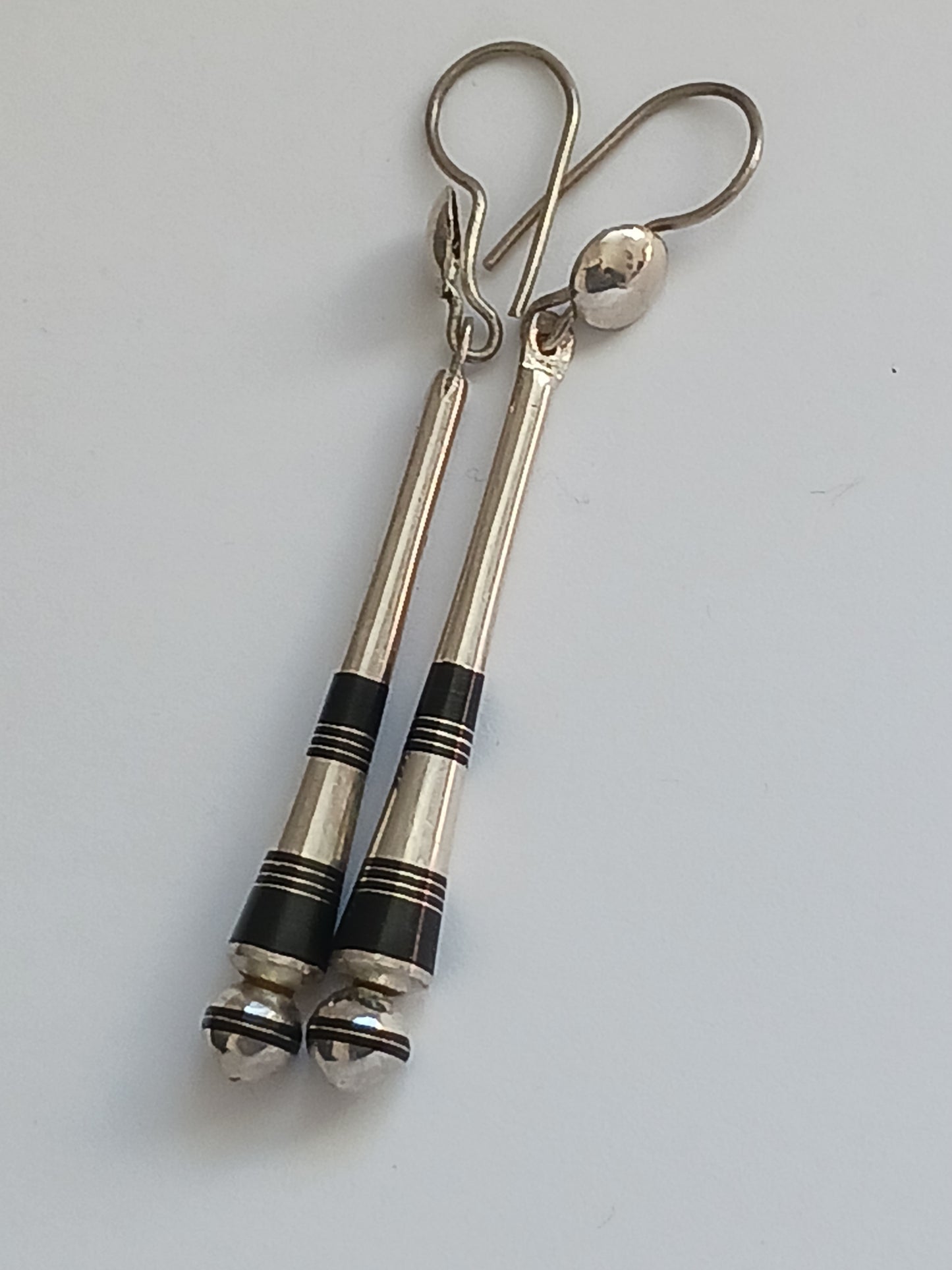 Boucles d'oreilles touareg en argent massif et bois d'ébène