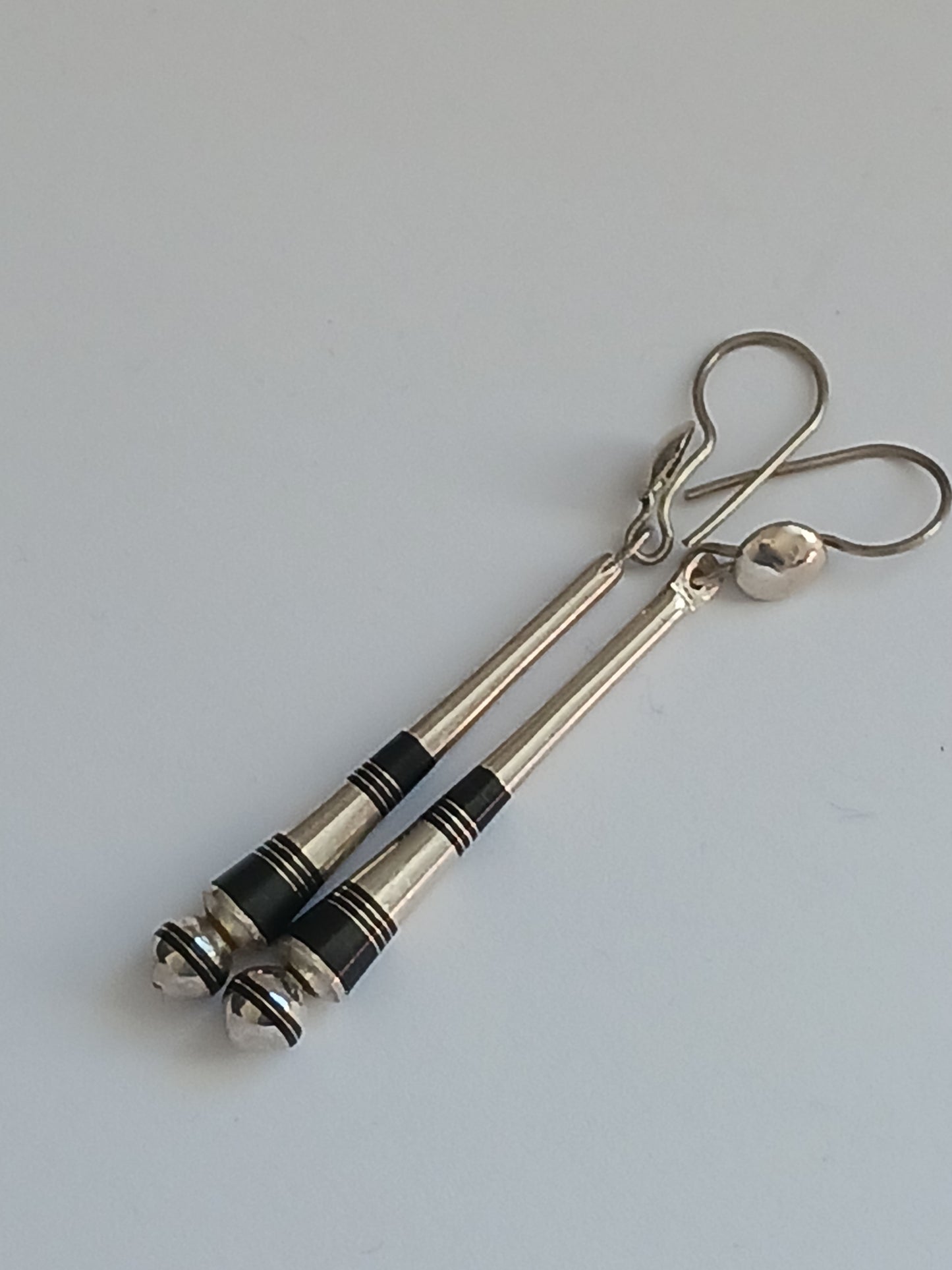 Boucles d'oreilles touareg en argent massif et bois d'ébène