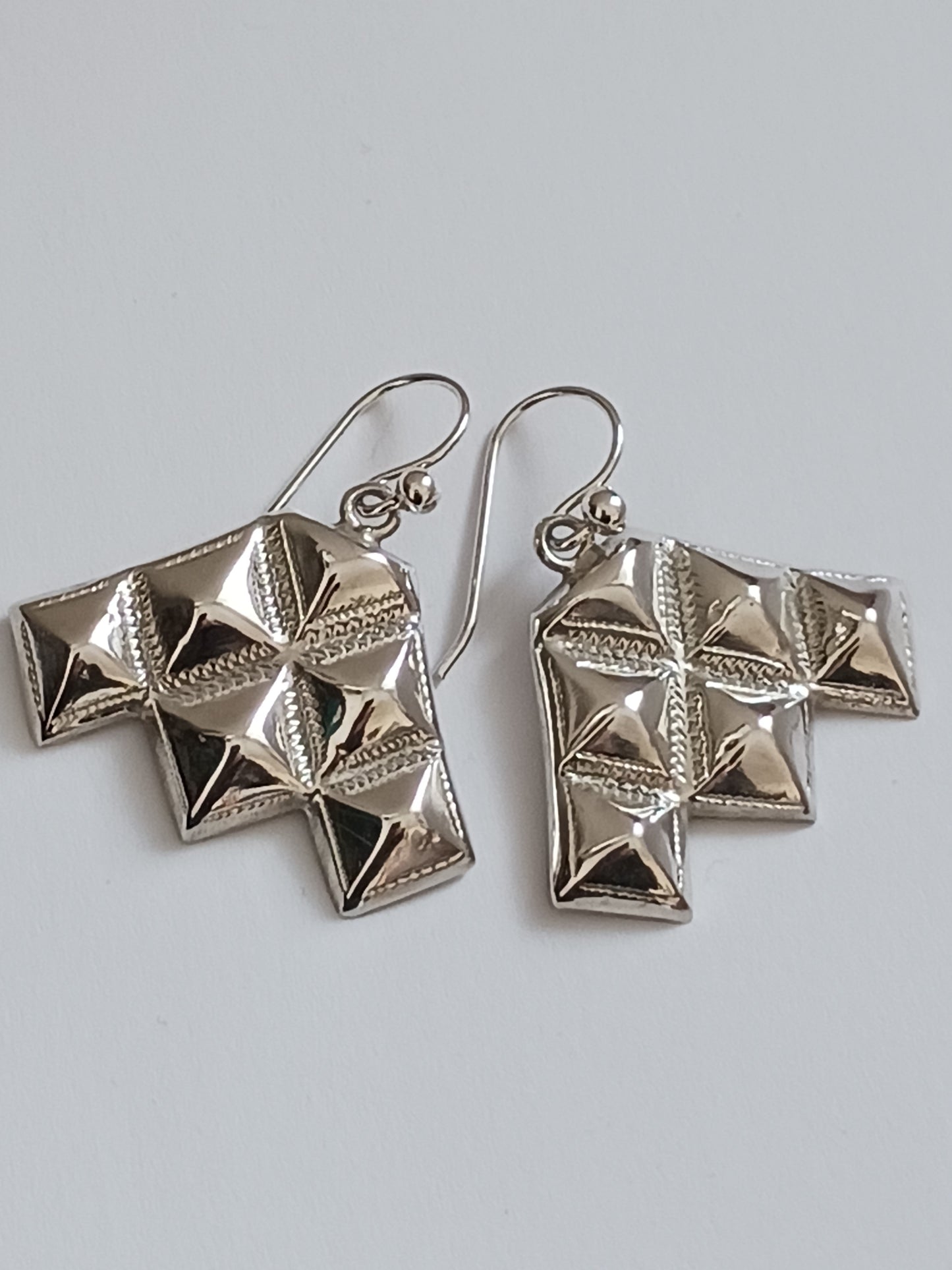 Boucles d'oreilles touareg Amumette en argent massif
