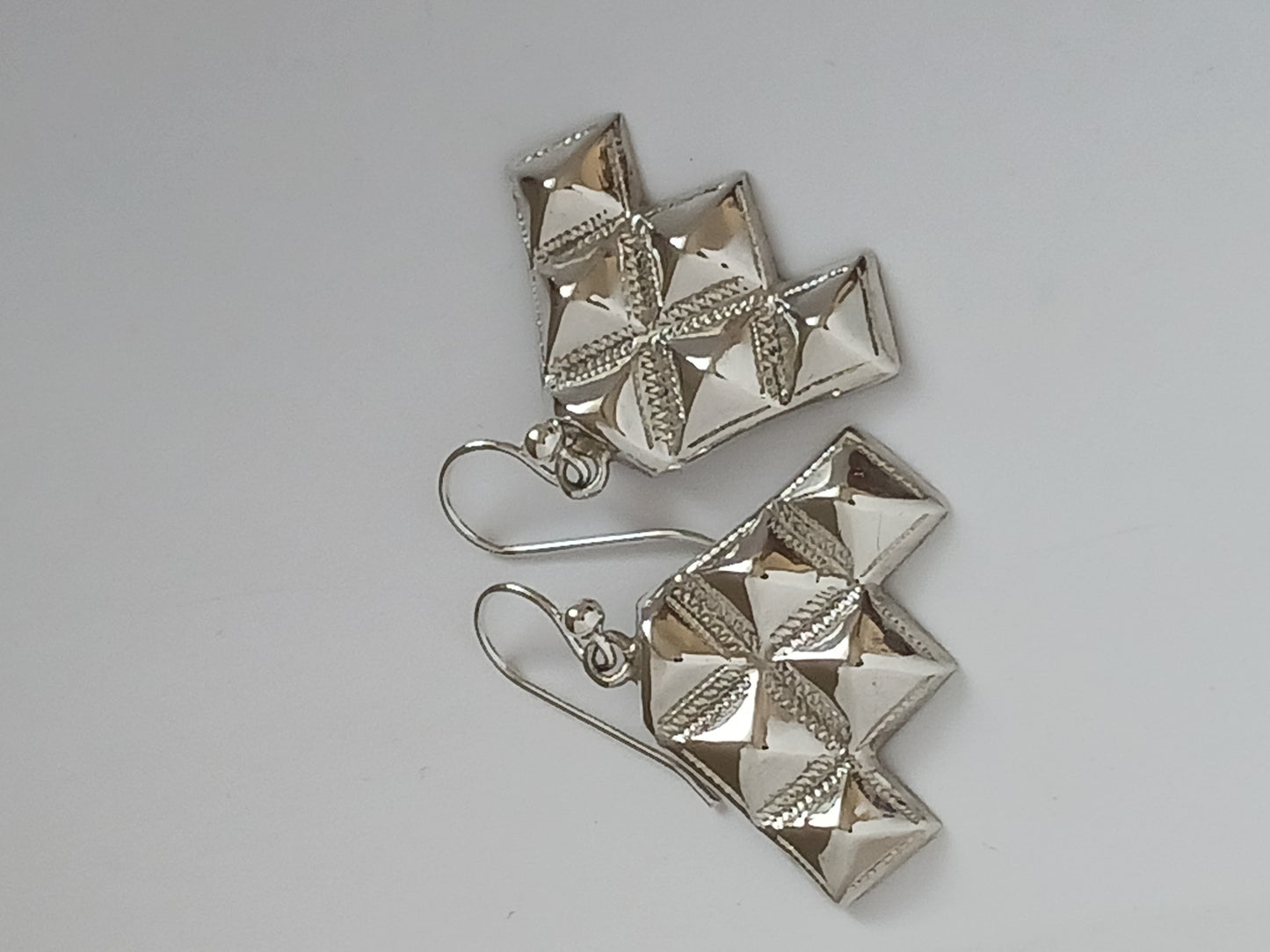 Boucles d'oreilles touareg Amumette en argent massif