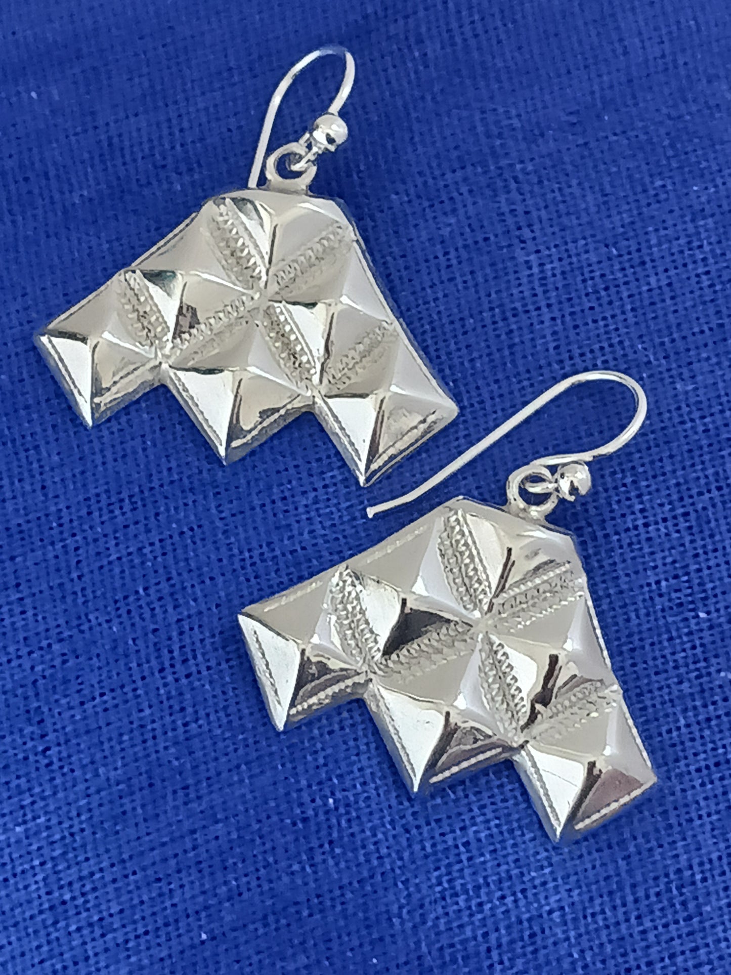 Boucles d'oreilles touareg Amumette en argent massif