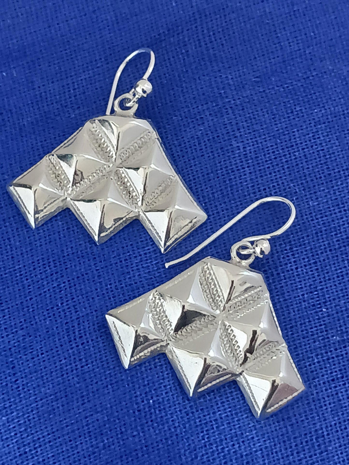 Boucles d'oreilles touareg Amumette en argent massif