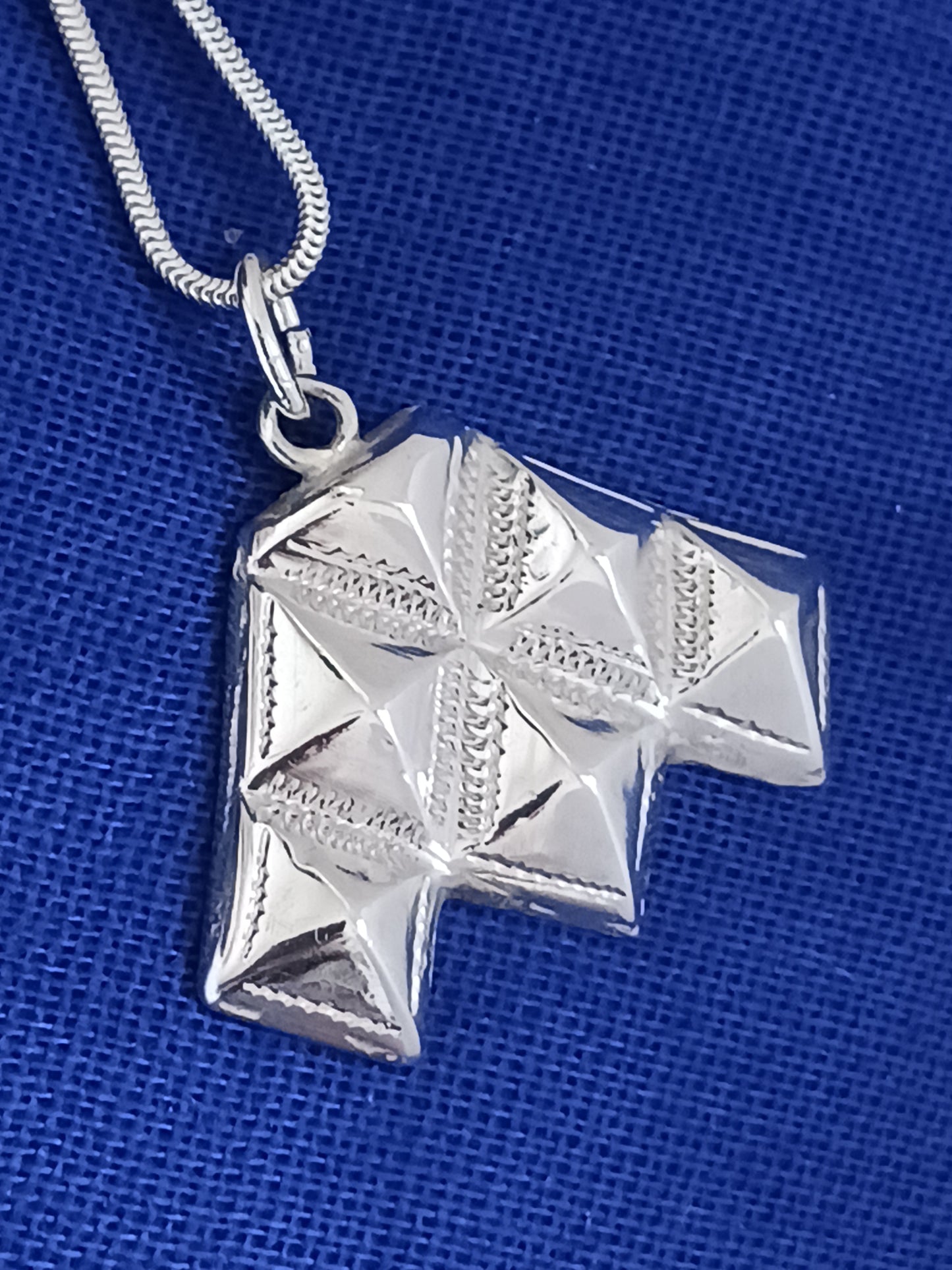 Pendentif d'inspiration touarègue