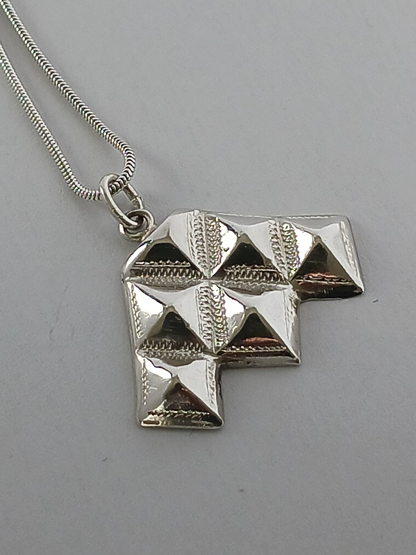 Pendentif d'inspiration touarègue