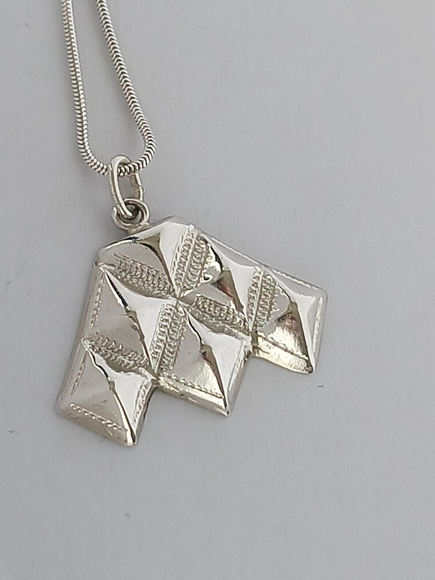 Pendentif d'inspiration touarègue