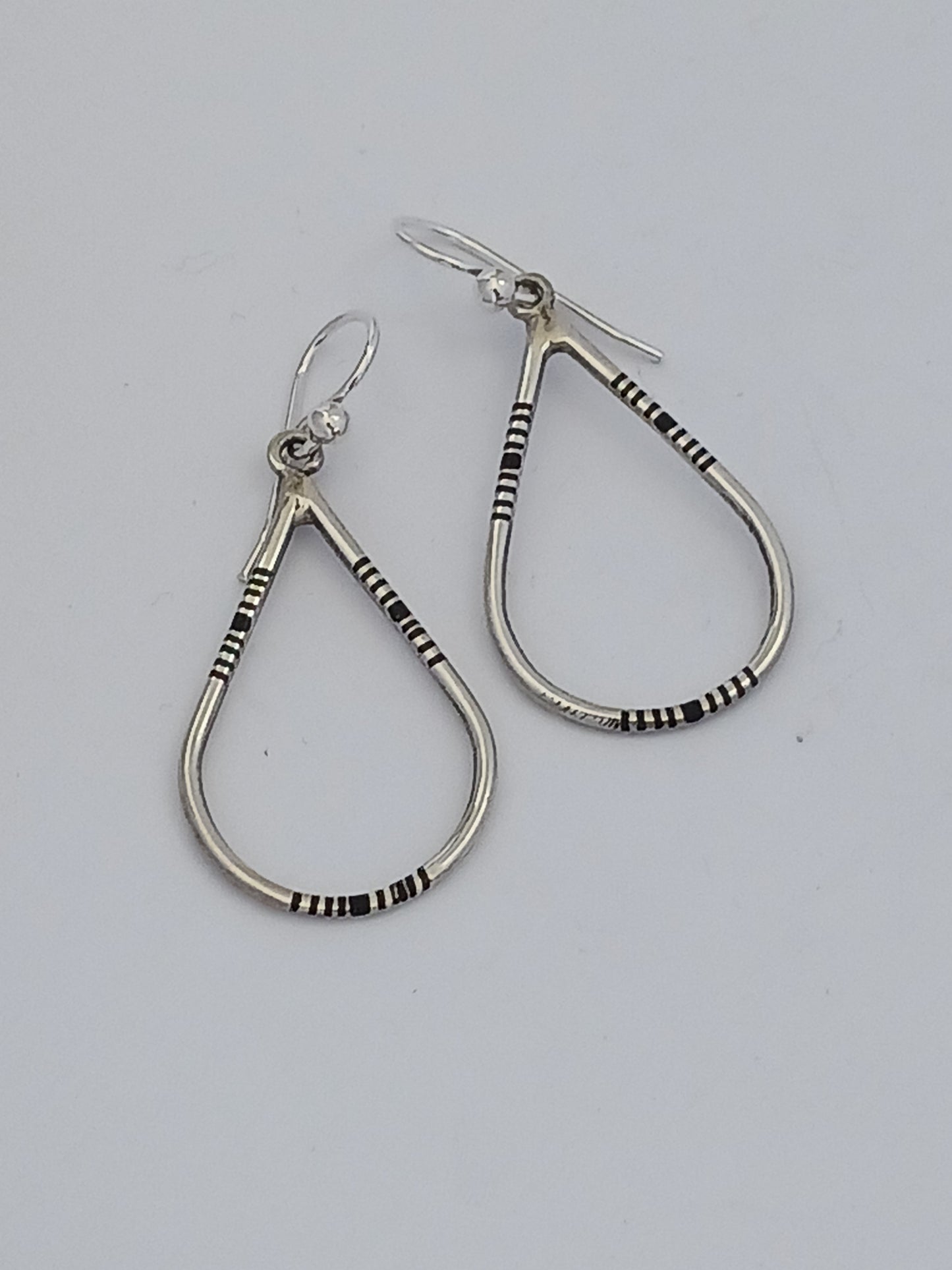 Boucles d'oreilles d'inspiration touarègue