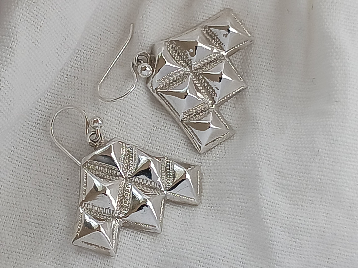 Pendentif d'inspiration touarègue
