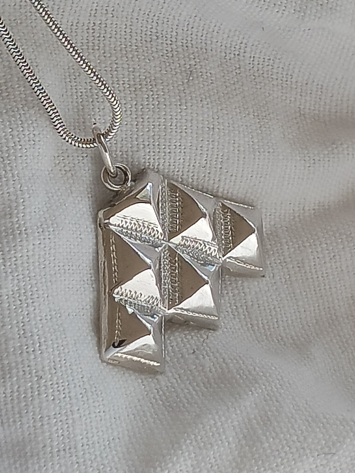 Pendentif d'inspiration touarègue