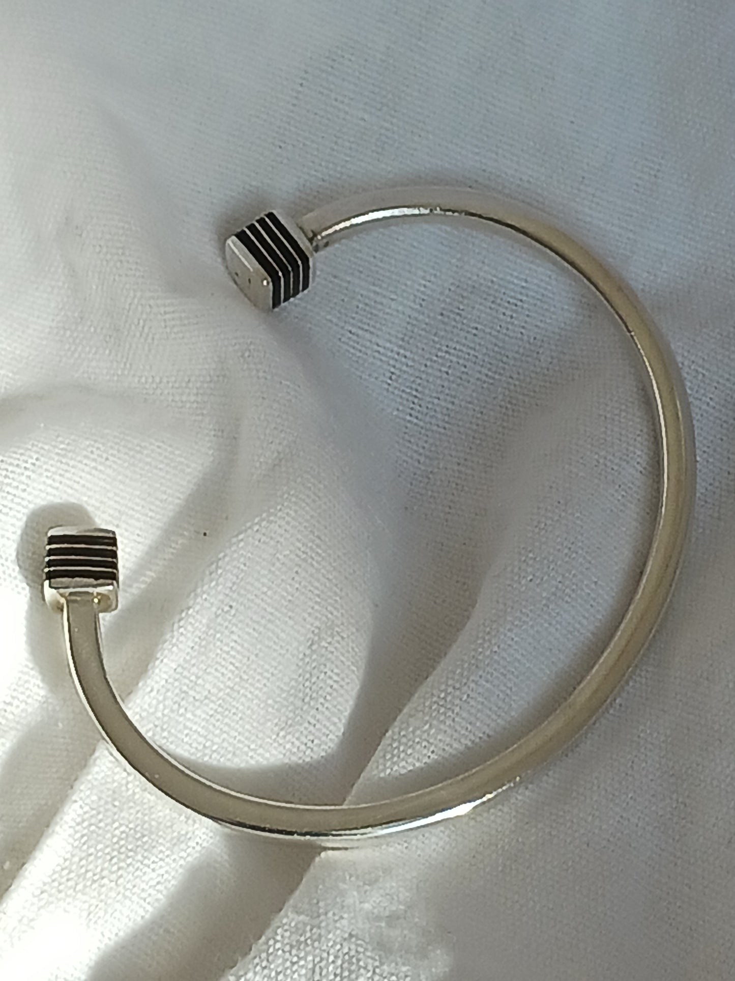 Bracelet en argent massif