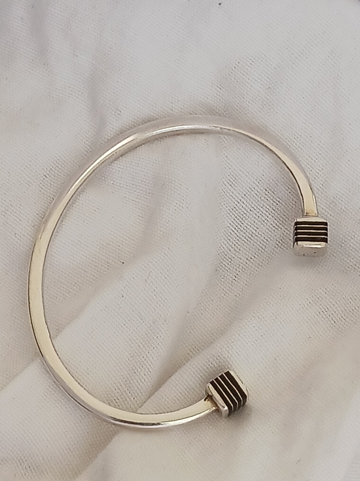 Bracelet en argent massif