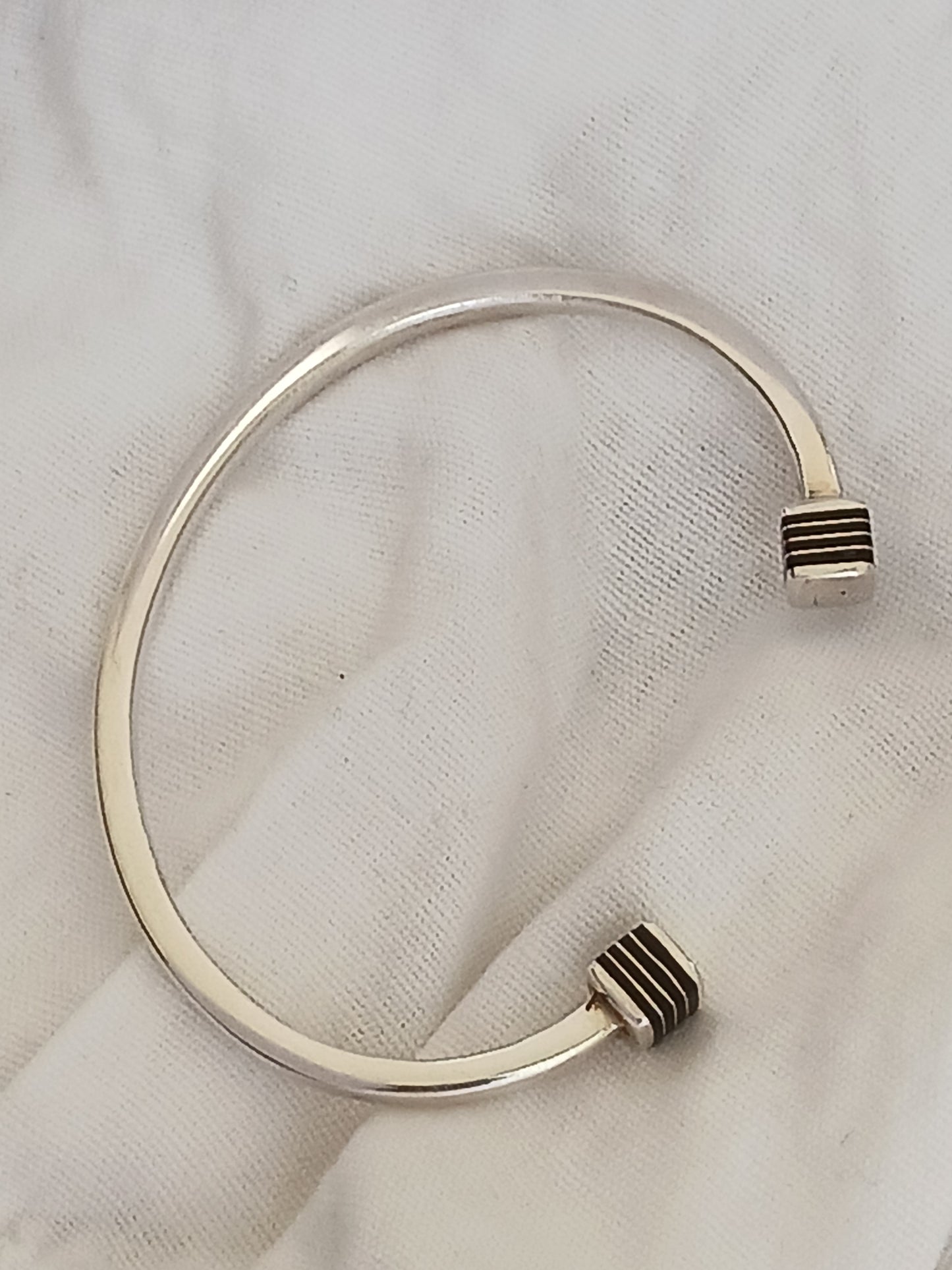 Bracelet en argent massif
