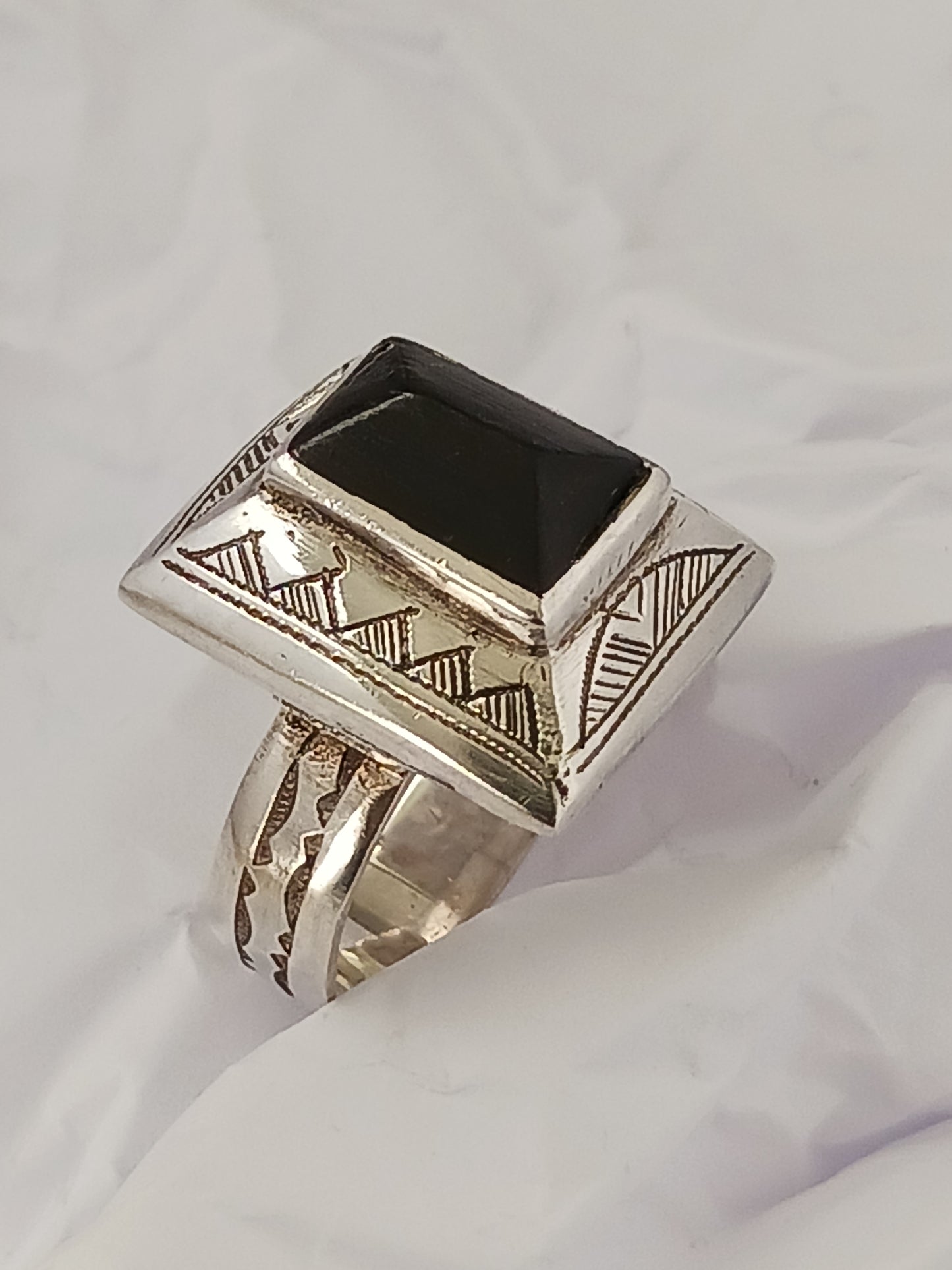 Bague touareg en argent massif