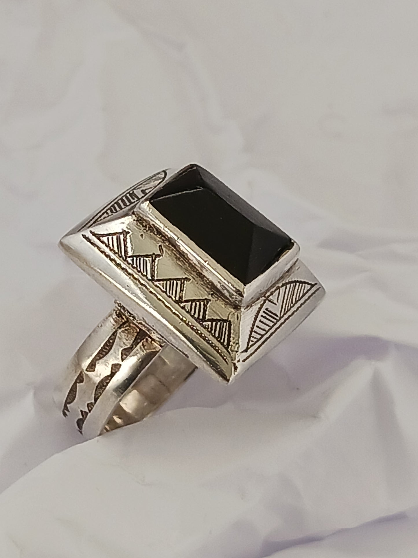 Bague touareg en argent massif