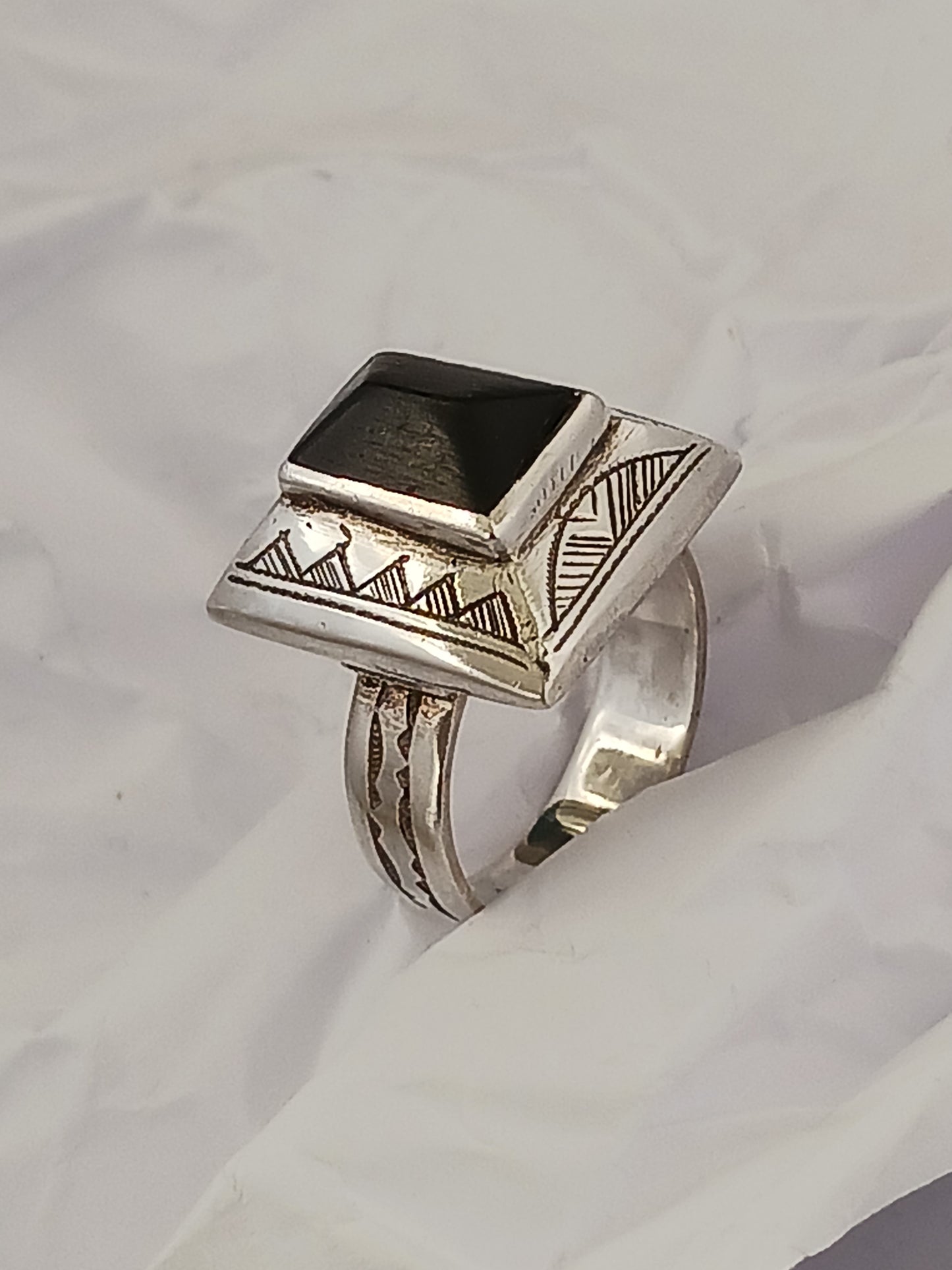 Bague touareg en argent massif