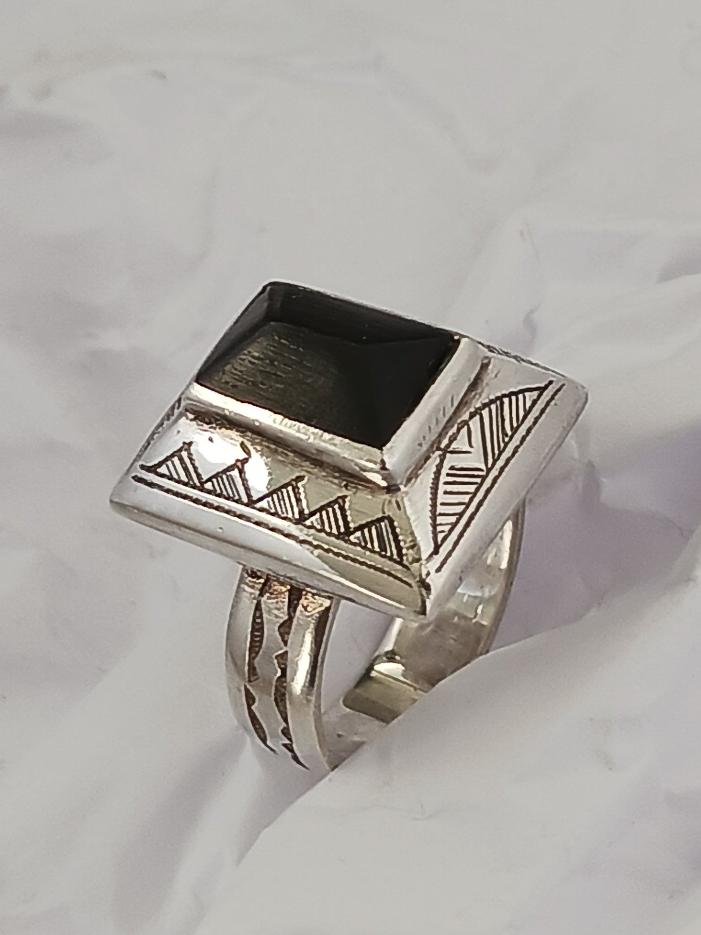 Bague touareg en argent massif