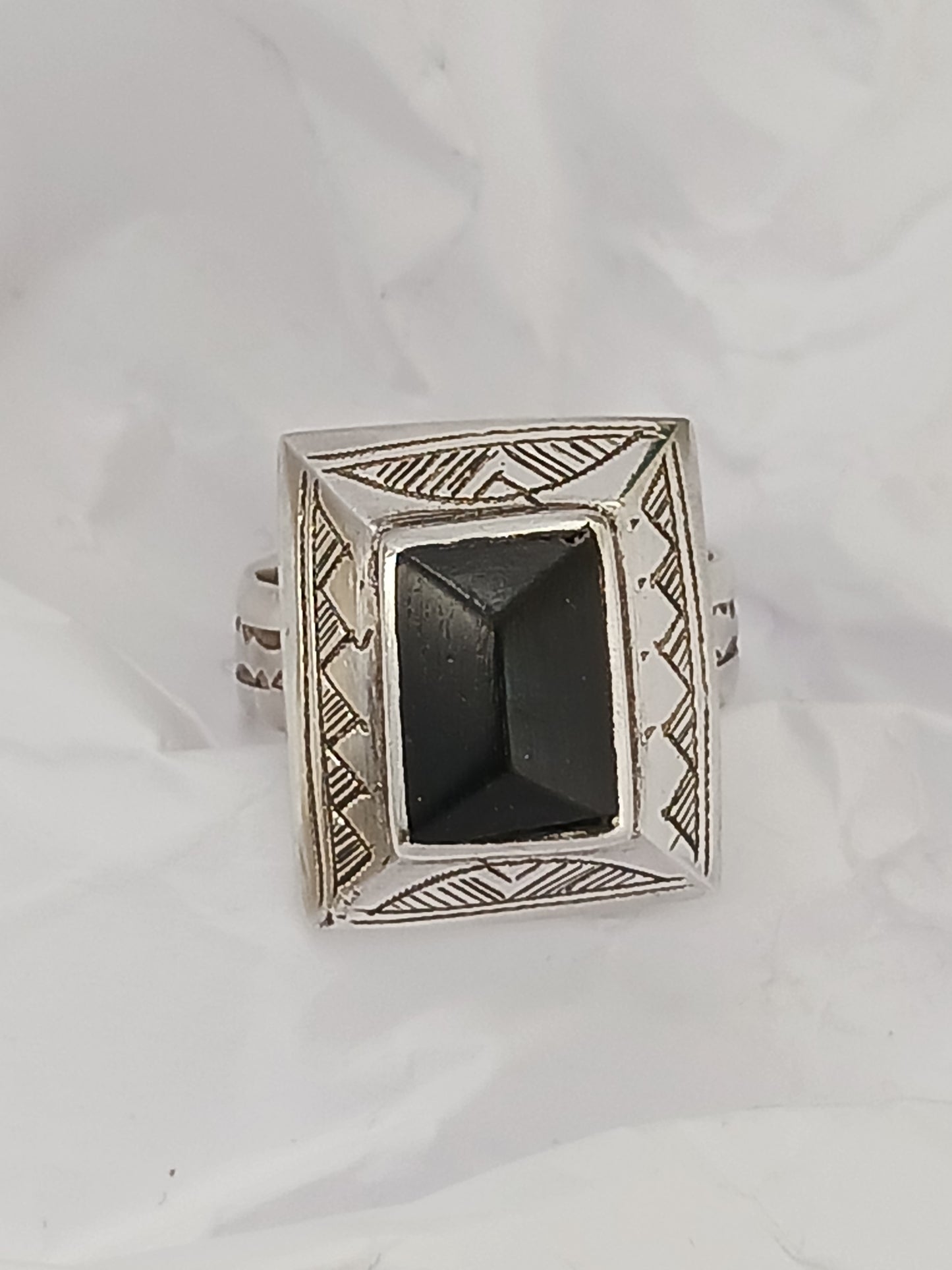 Bague touareg en argent massif