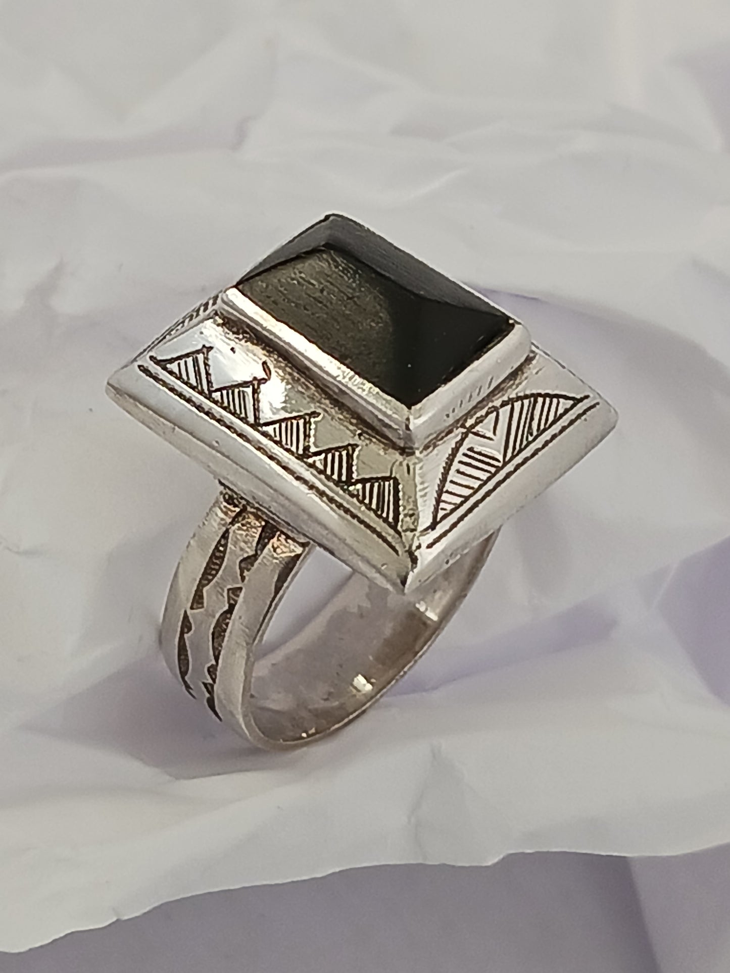 Bague touareg en argent massif