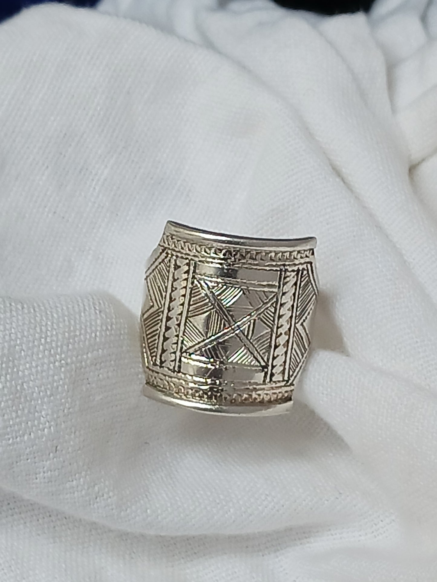 Bague touareg en argent massif