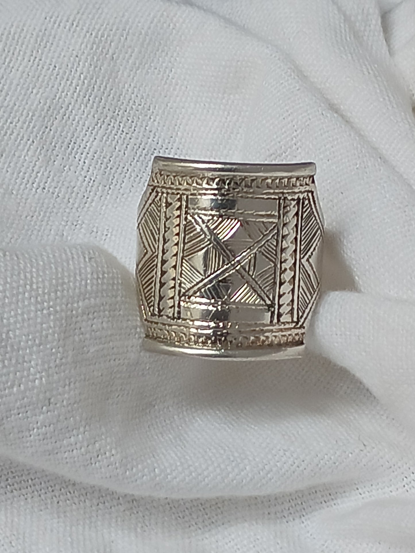 Bague touareg en argent massif