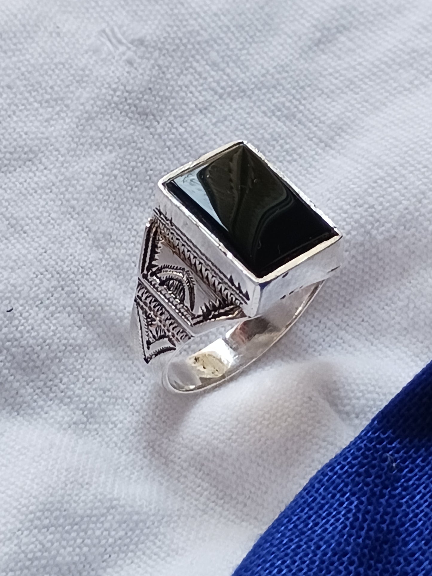 Bague touareg en argent massif