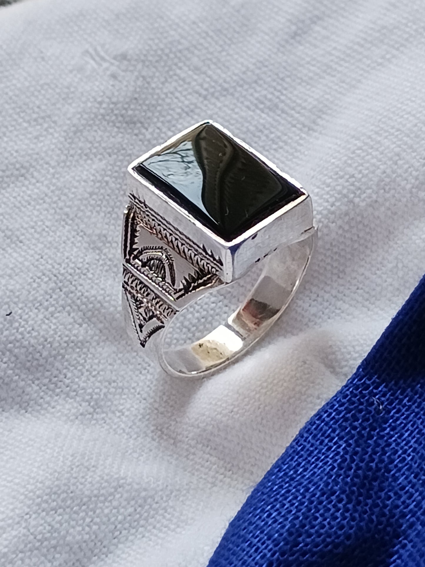 Bague touareg en argent massif