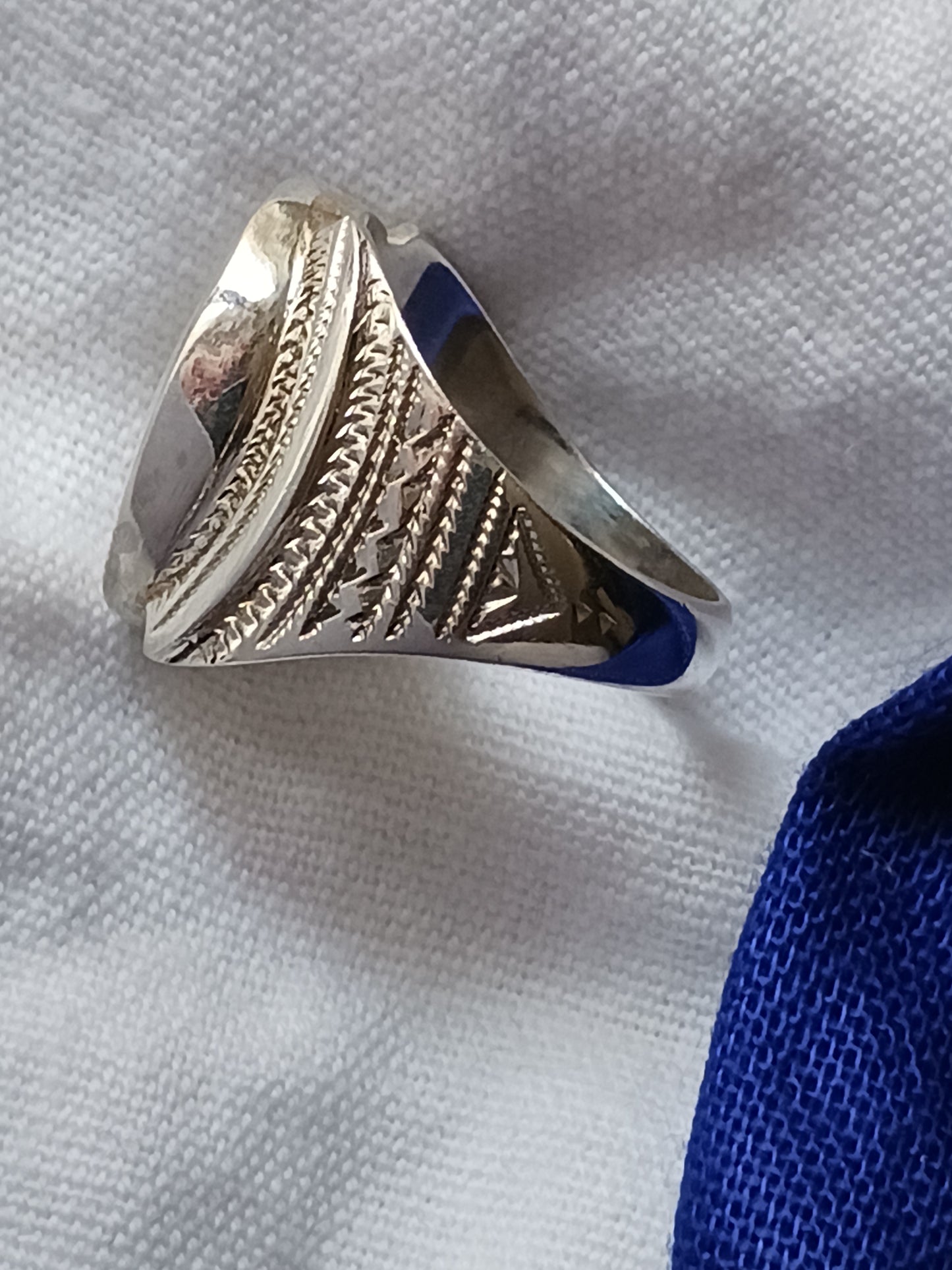 Bague touareg en argent massif