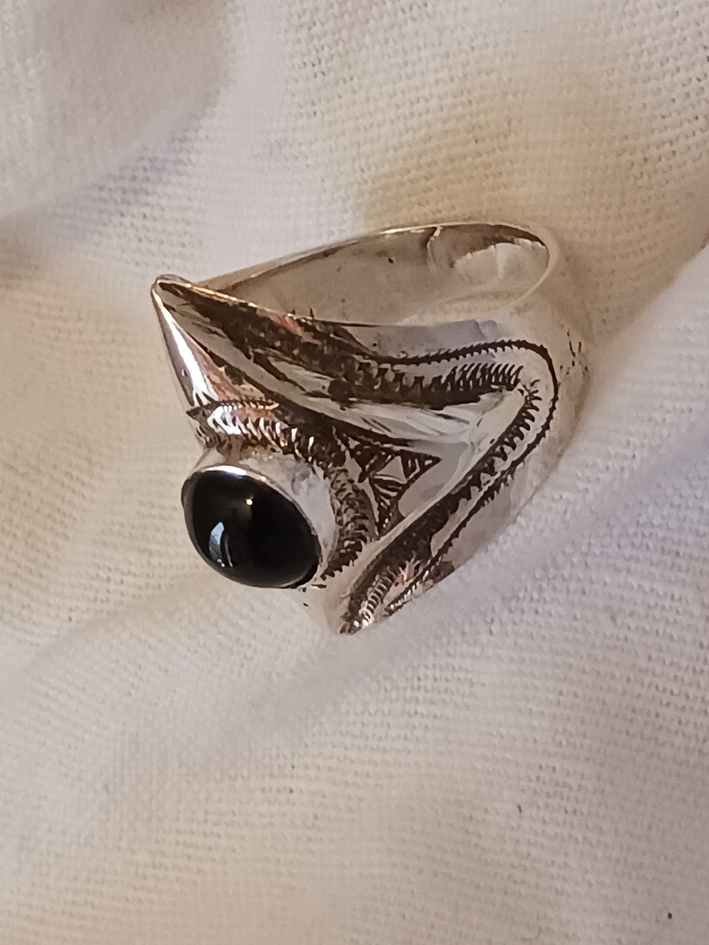 Bague touareg en argent massif