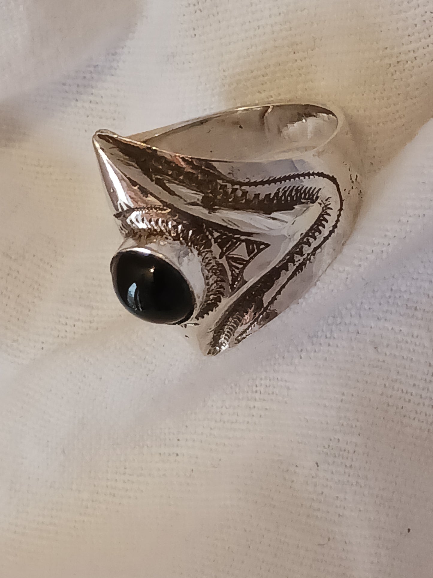 Bague touareg en argent massif