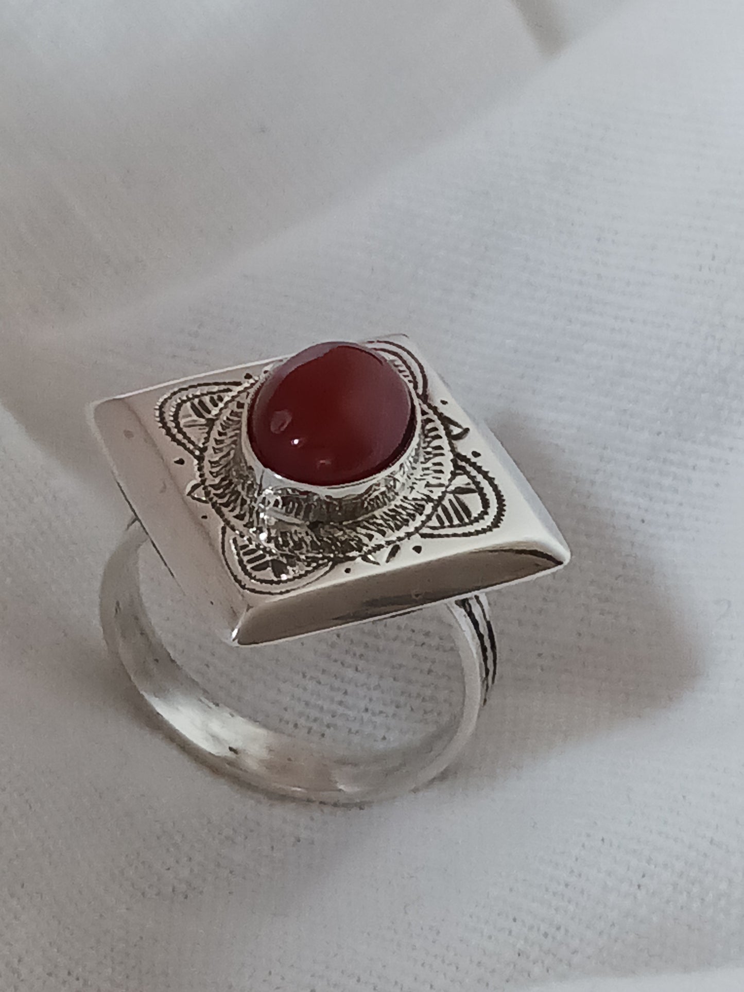 Bague touareg en argent massif