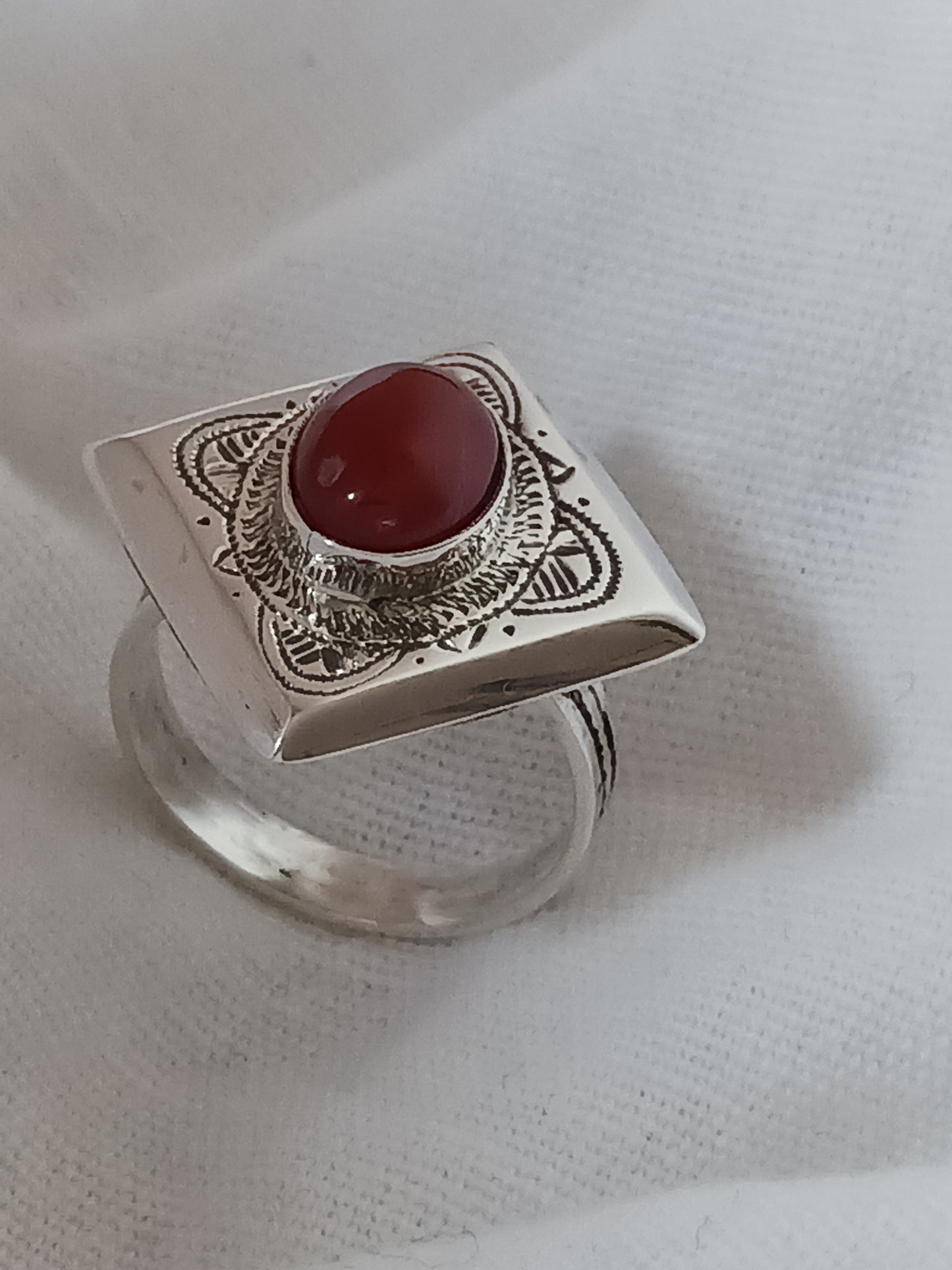 Bague touareg en argent massif