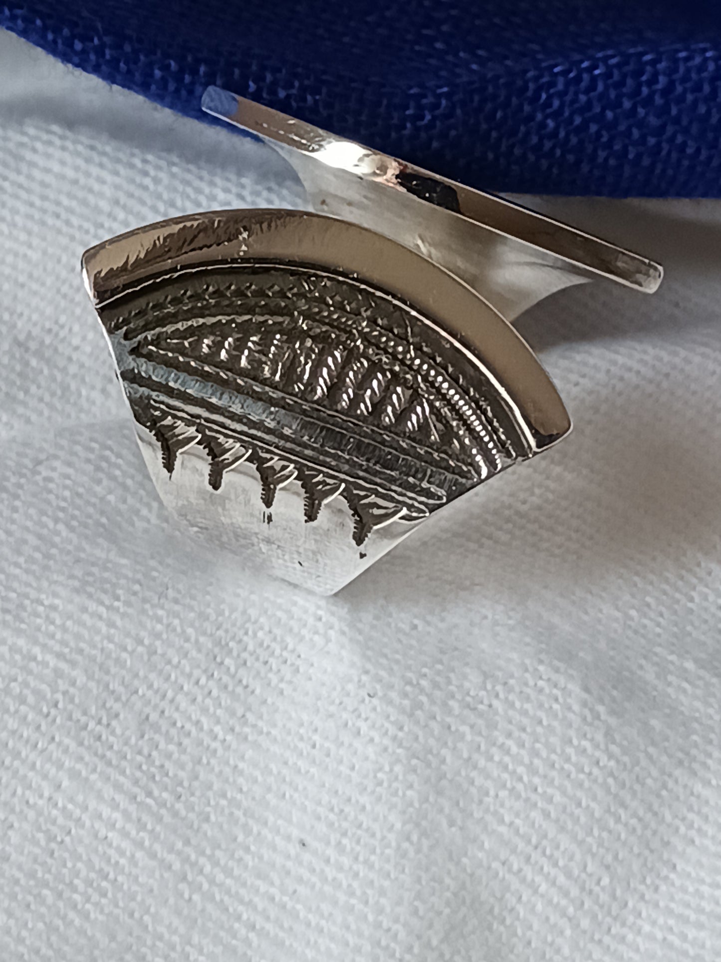 Bague touareg en argent massif