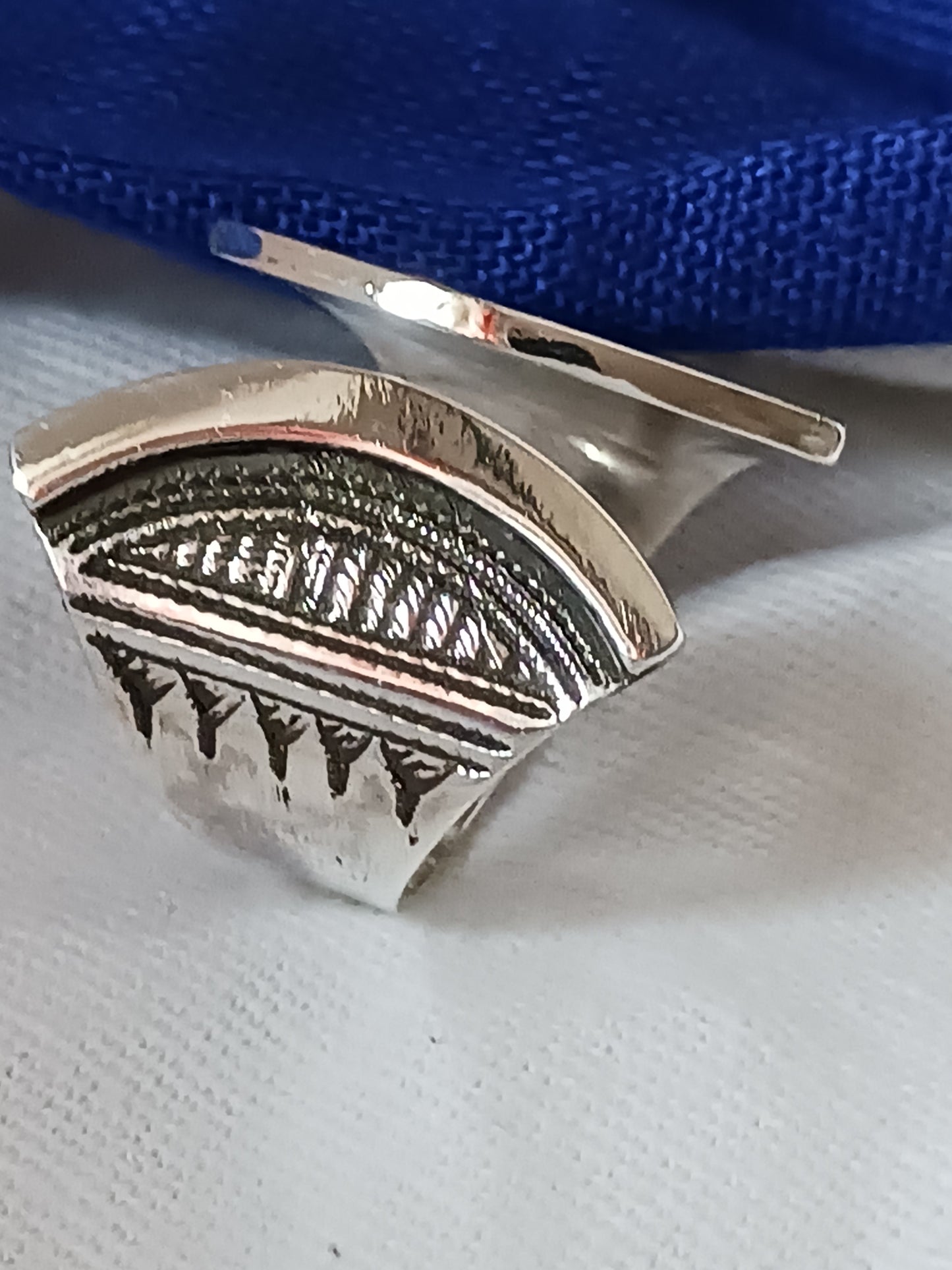 Bague touareg en argent massif