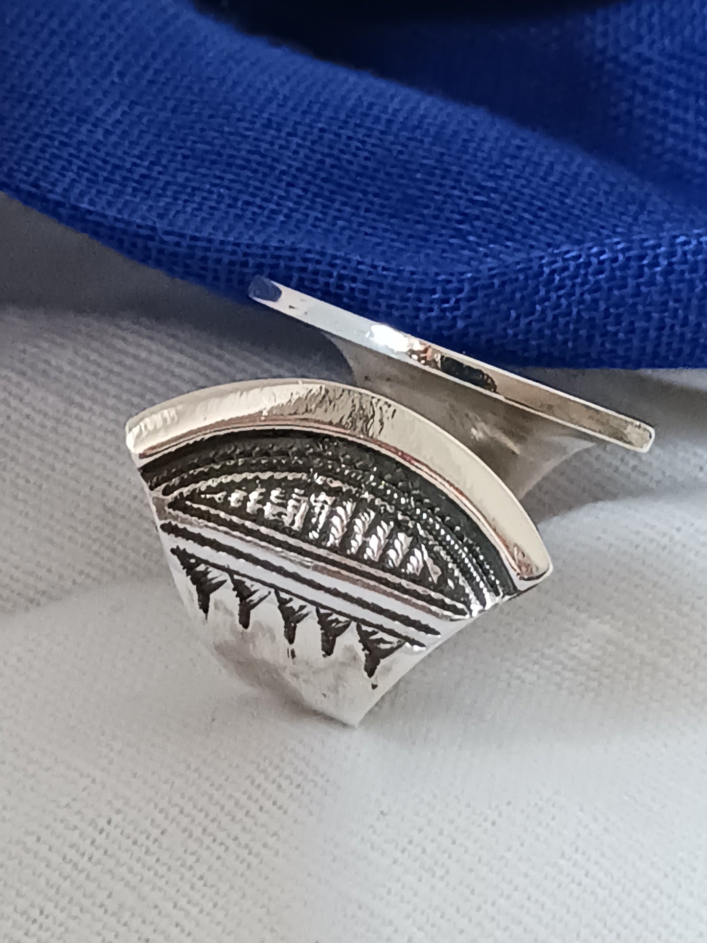 Bague touareg en argent massif