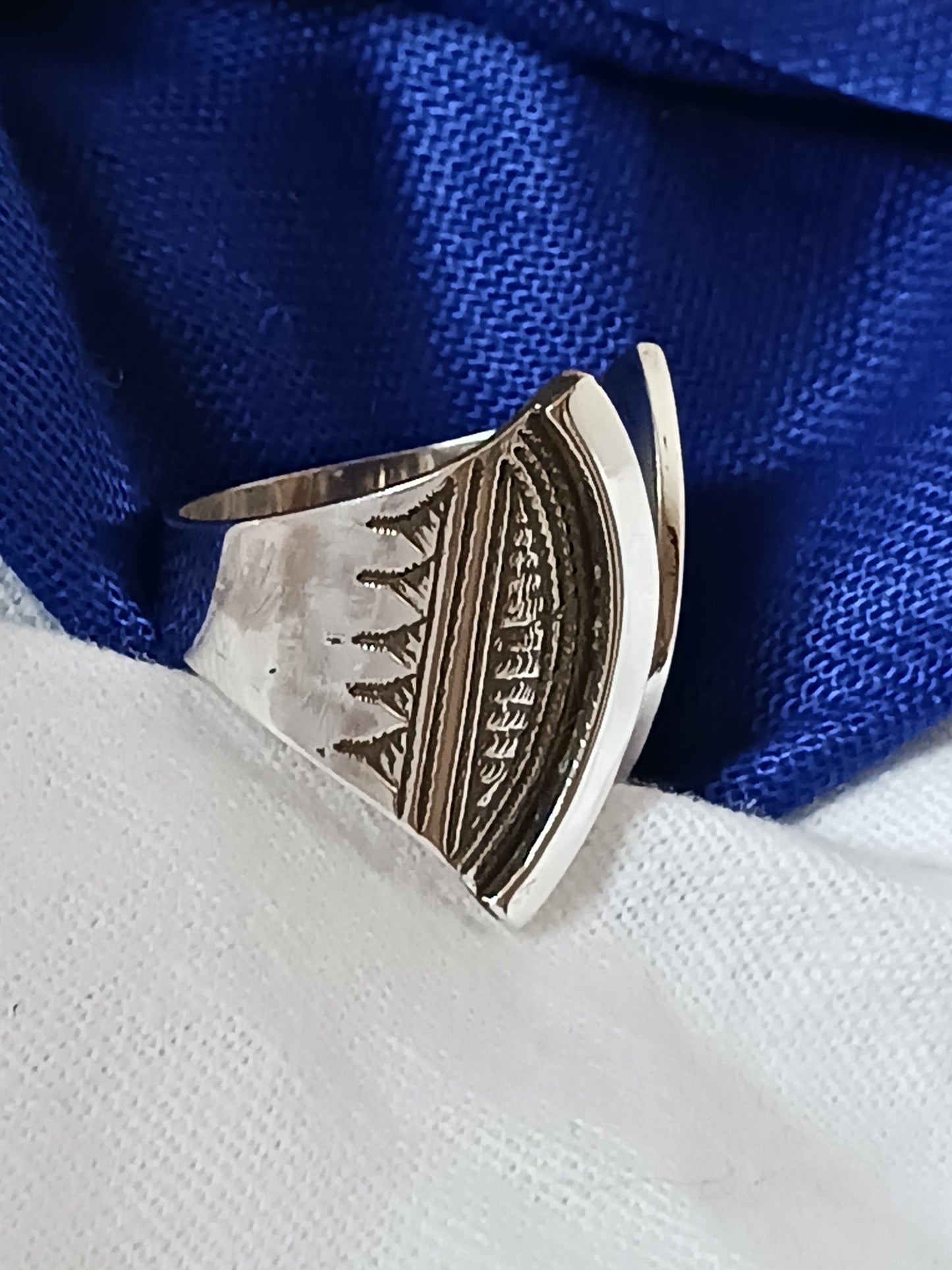 Bague touareg en argent massif