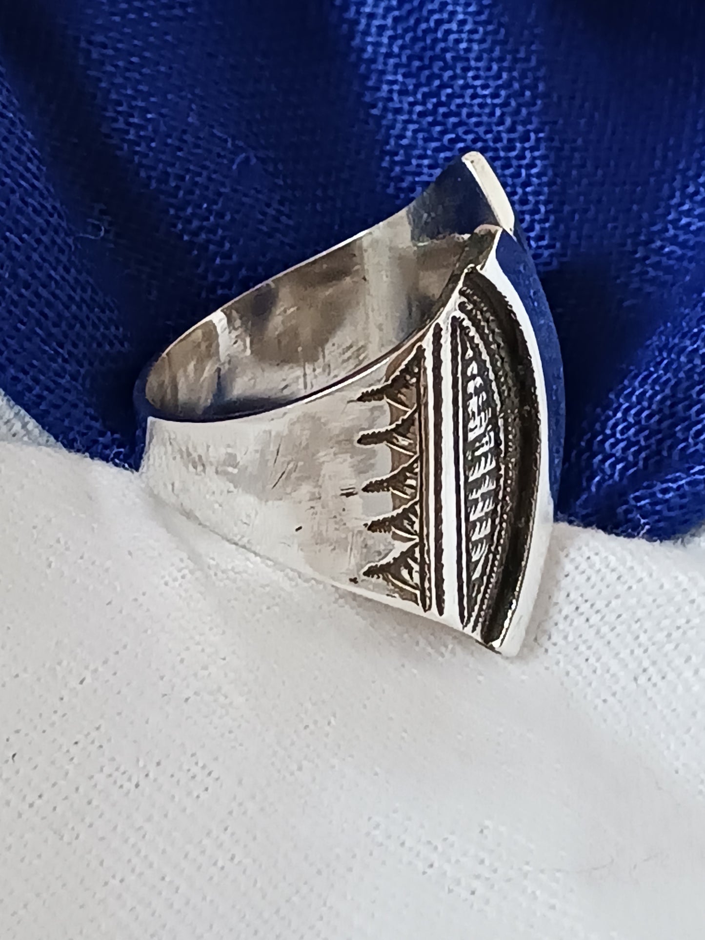 Bague touareg en argent massif
